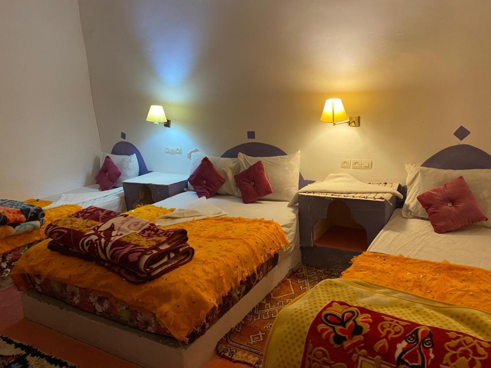 Hotel Familiale Les Grotte Ait Benhaddou Buitenkant foto